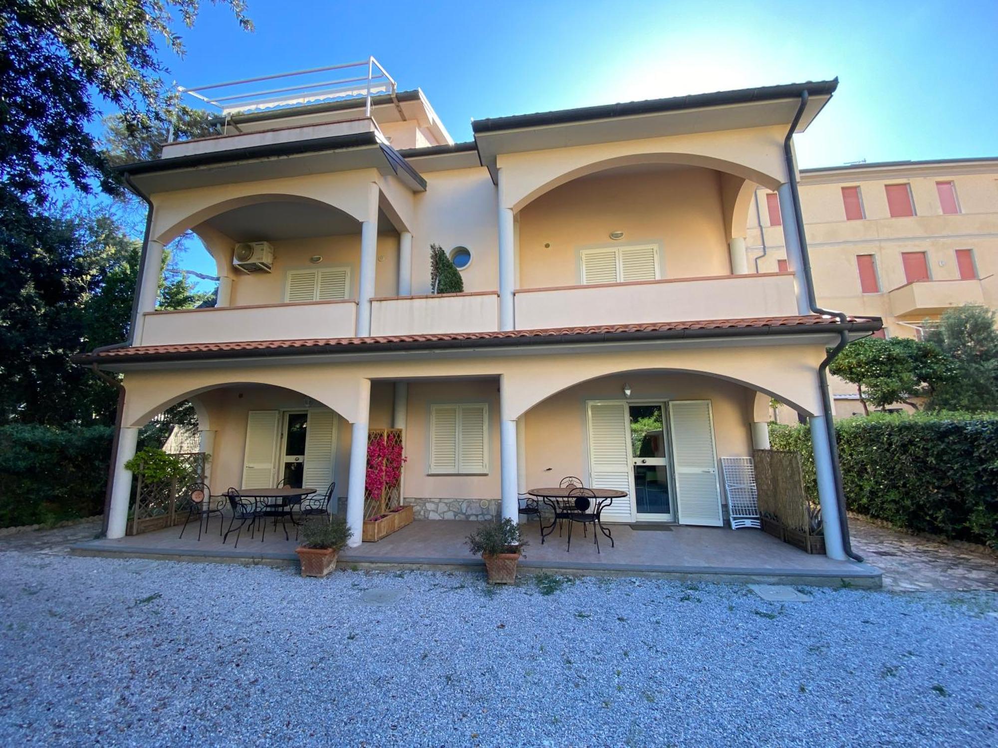 Villa Il Boschetto San Vincenzo Exterior photo